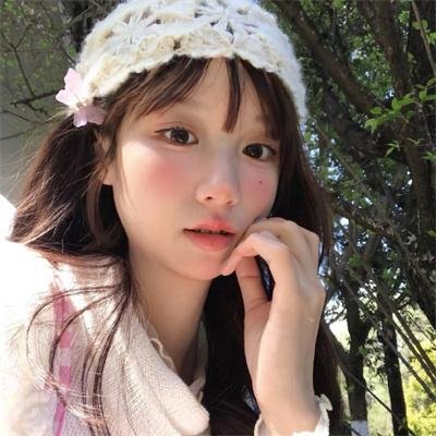 腼腆英雄